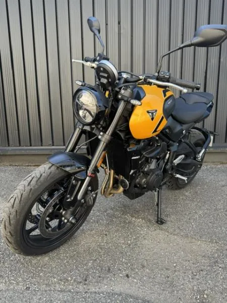 TRIDENT 660