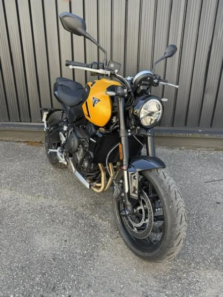 TRIDENT 660