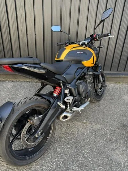 TRIDENT 660