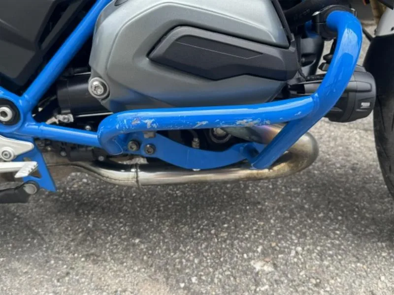 R 1200 R