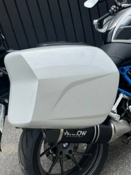 R 1200 R