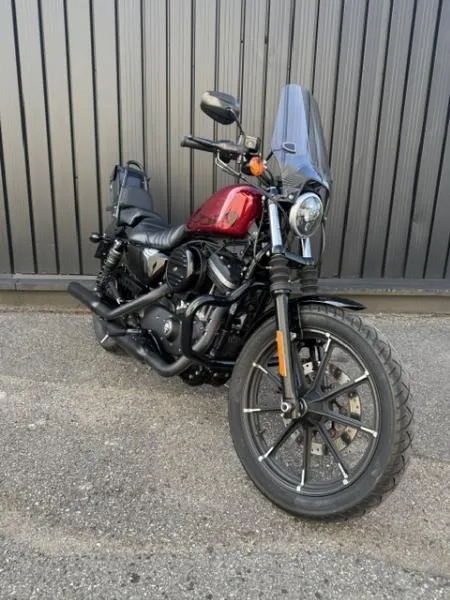 SPORTSTER 883 N