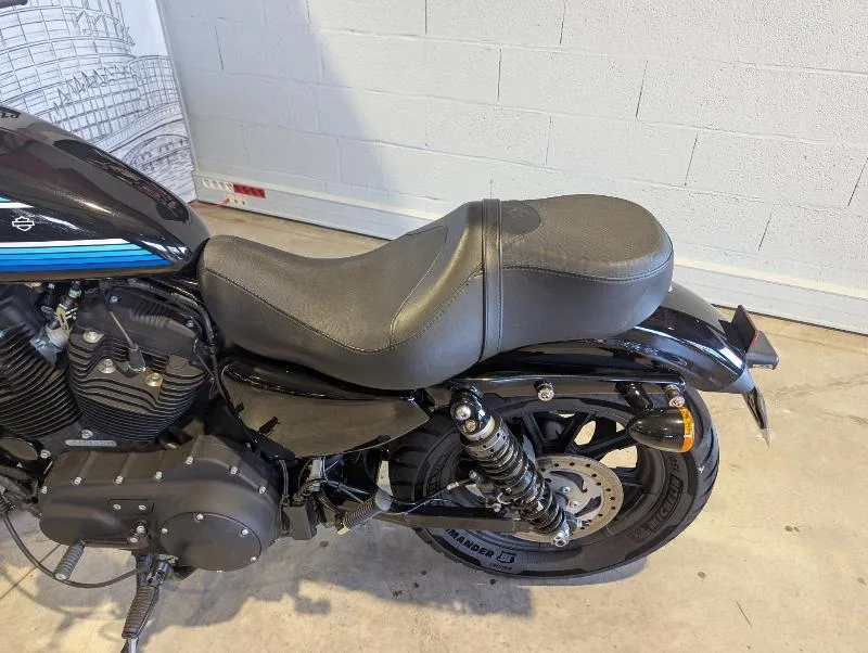 SPORTSTER IRON 1200