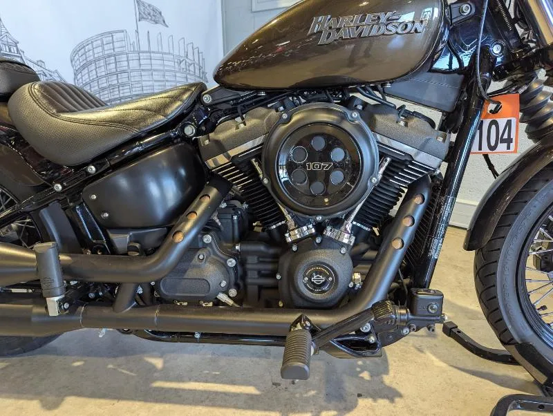 SOFTAIL STREET BOB 1745