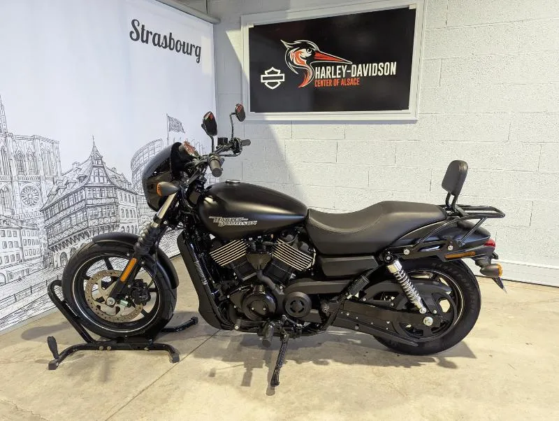 STREET 750