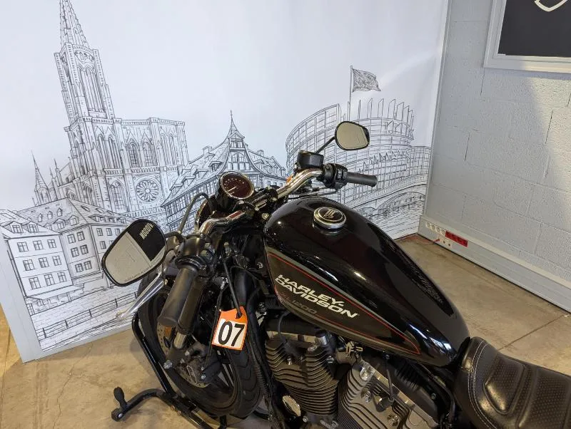 SPORTSTER ROADSTER 1200
