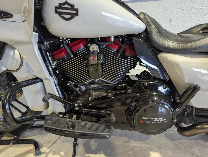 TOURING ROAD GLIDE 1923 CVO