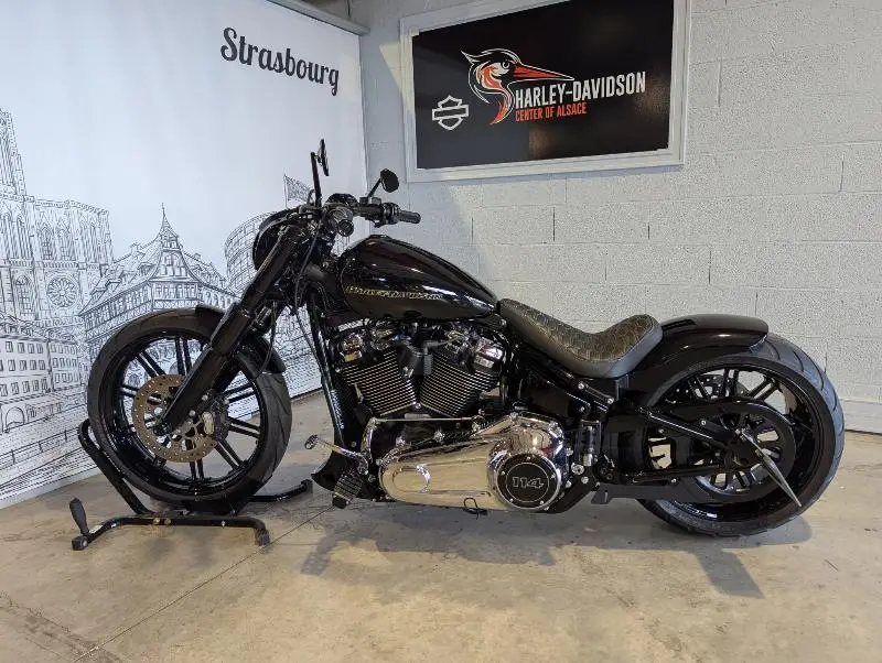 SOFTAIL BREAKOUT 1868