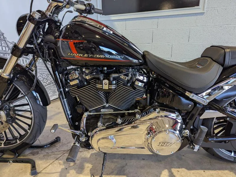SOFTAIL BREAKOUT 1923