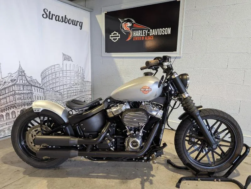 SOFTAIL STANDARD 1745