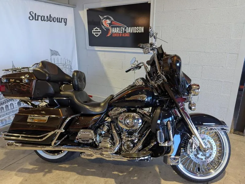TOURING ELECTRA GLIDE 1690 ULTRA LIMITED 110th 2012
