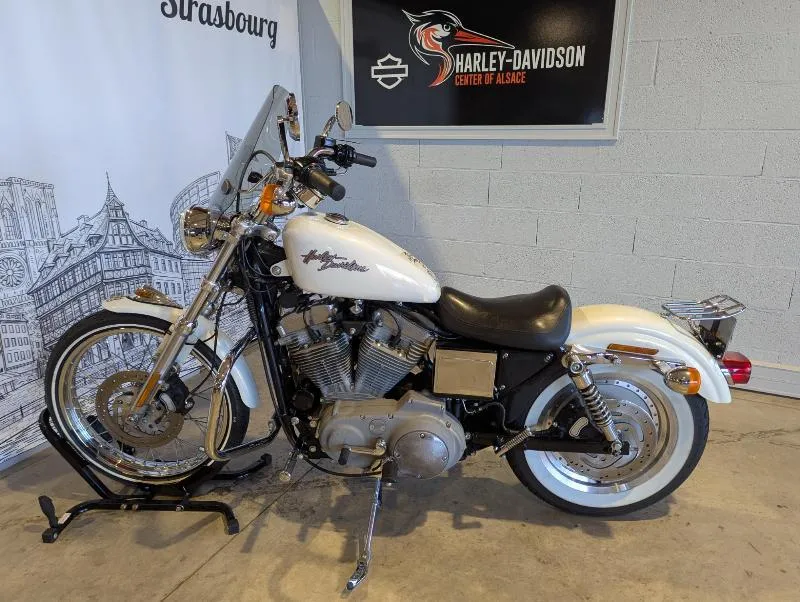 SPORTSTER 883