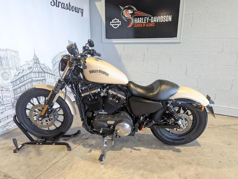 SPORTSTER IRON 883 N 