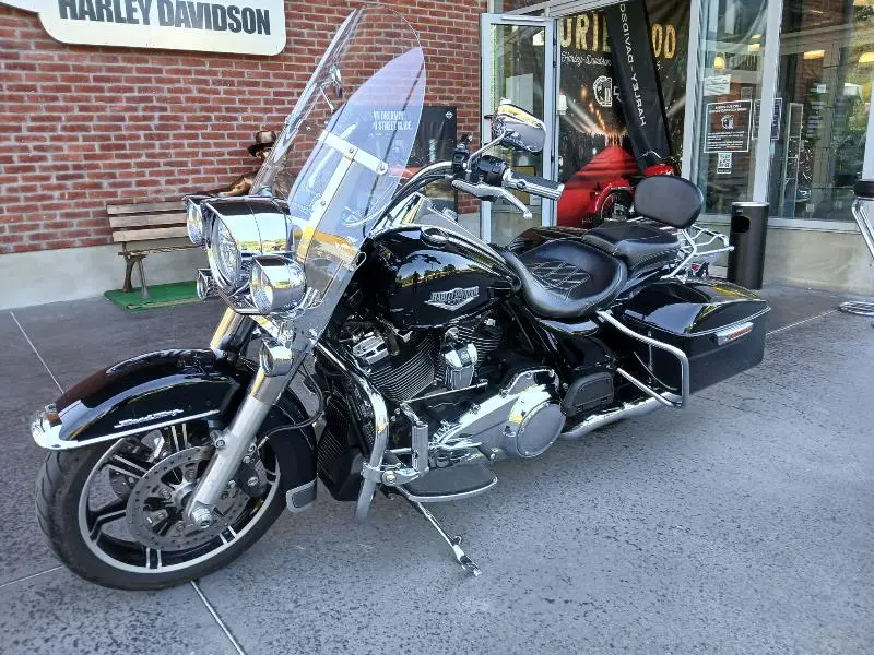 TOURING ROAD KING 1745 STANDARD
