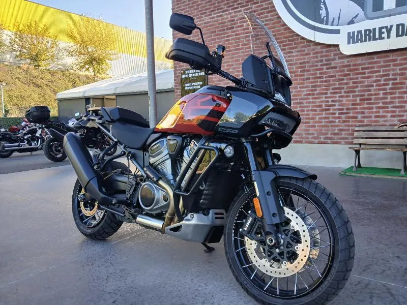 ADVENTURE PAN AMERICA 1250 SPECIAL 2025