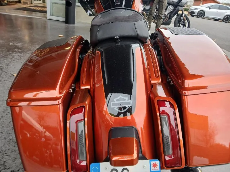 TOURING ROAD GLIDE 1977 CVO