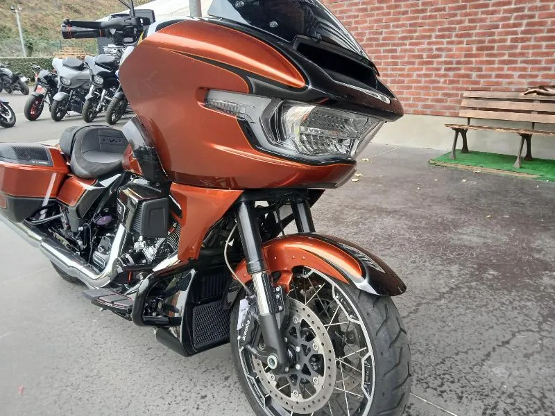 TOURING ROAD GLIDE 1977 CVO