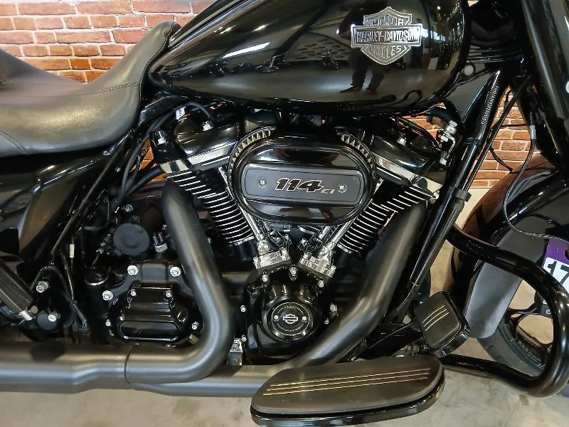TOURING ROAD KING 1800 SPECIAL