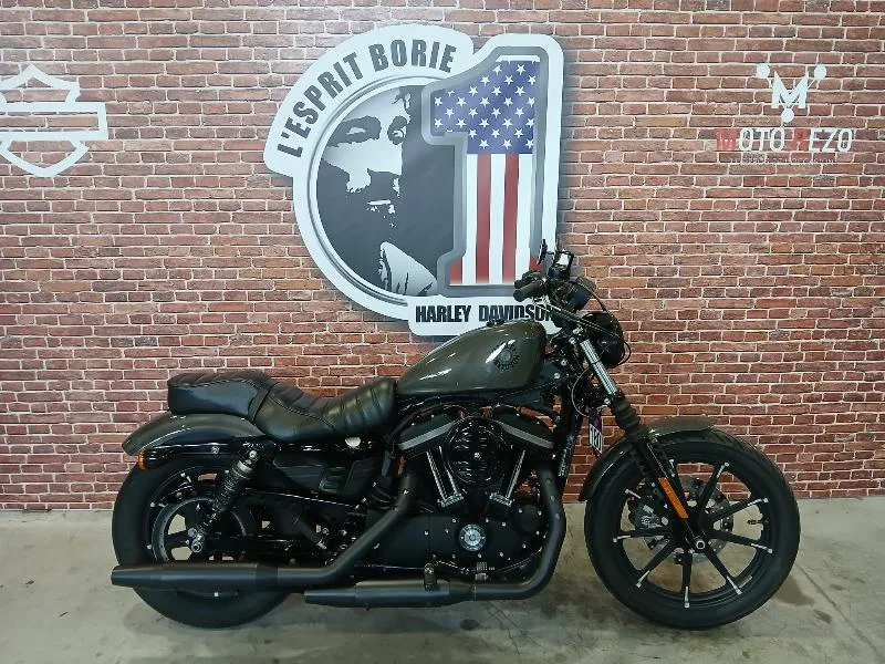 SPORTSTER 883