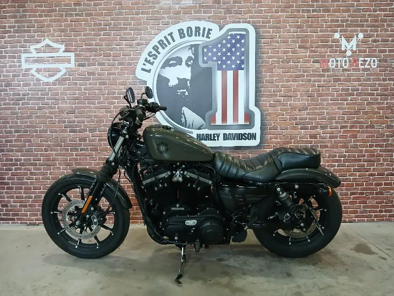 SPORTSTER 883