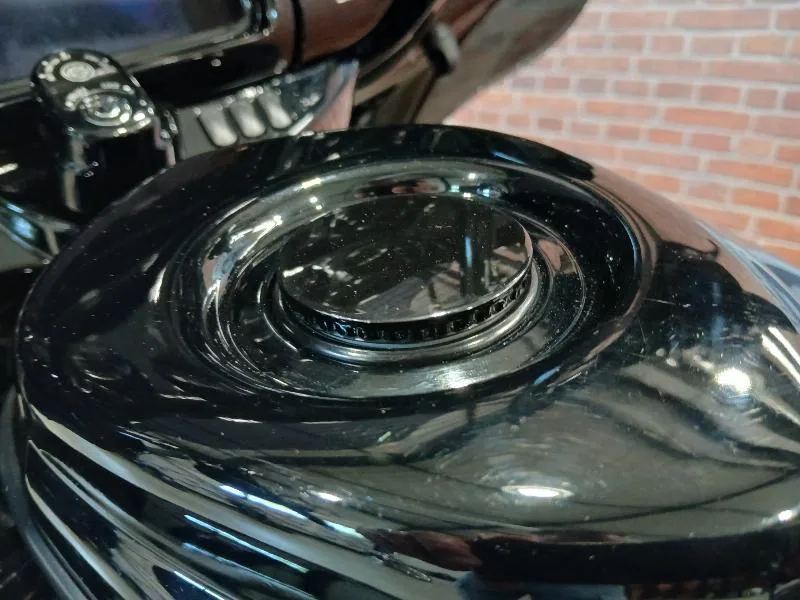 TOURING STREET GLIDE 1868 SPECIAL