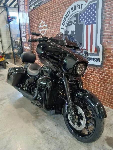 TOURING STREET GLIDE 1868 SPECIAL