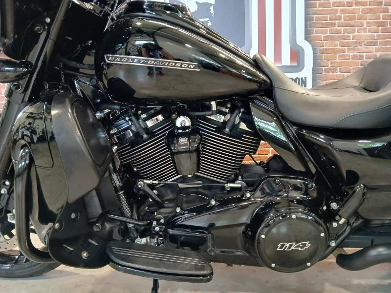 TOURING STREET GLIDE 1868 SPECIAL