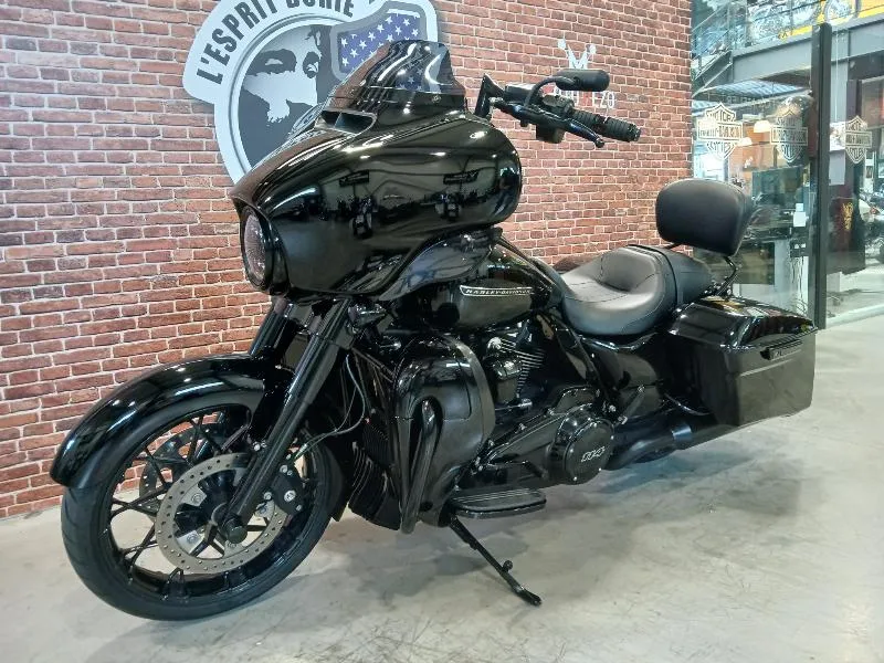 TOURING STREET GLIDE 1868 SPECIAL