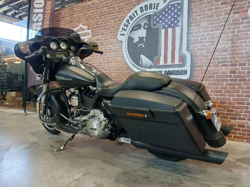 TOURING STREET GLIDE 1690 SPECIAL