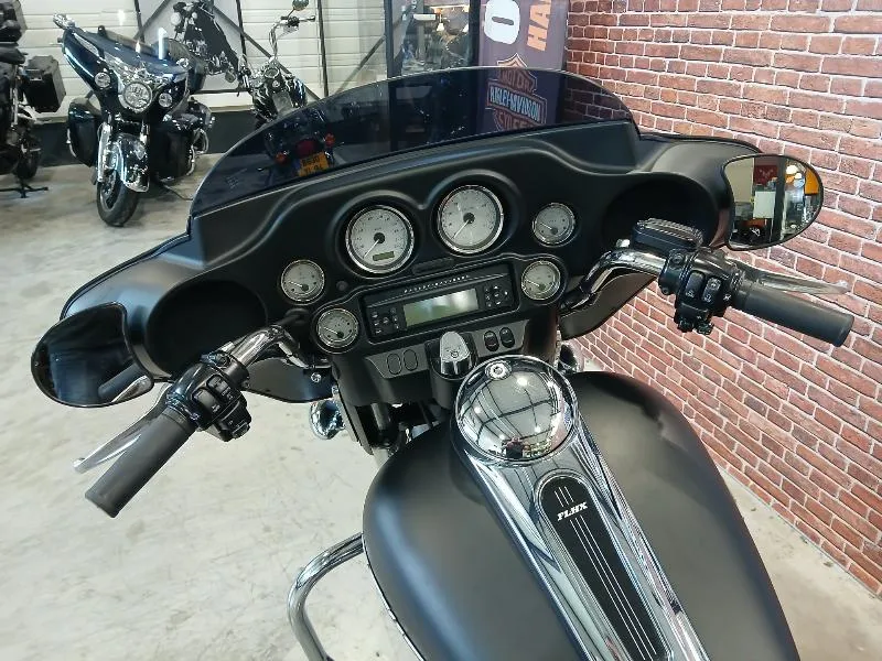 TOURING STREET GLIDE 1690 SPECIAL