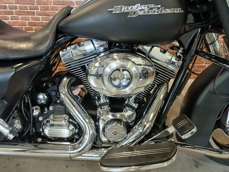 TOURING STREET GLIDE 1690 SPECIAL