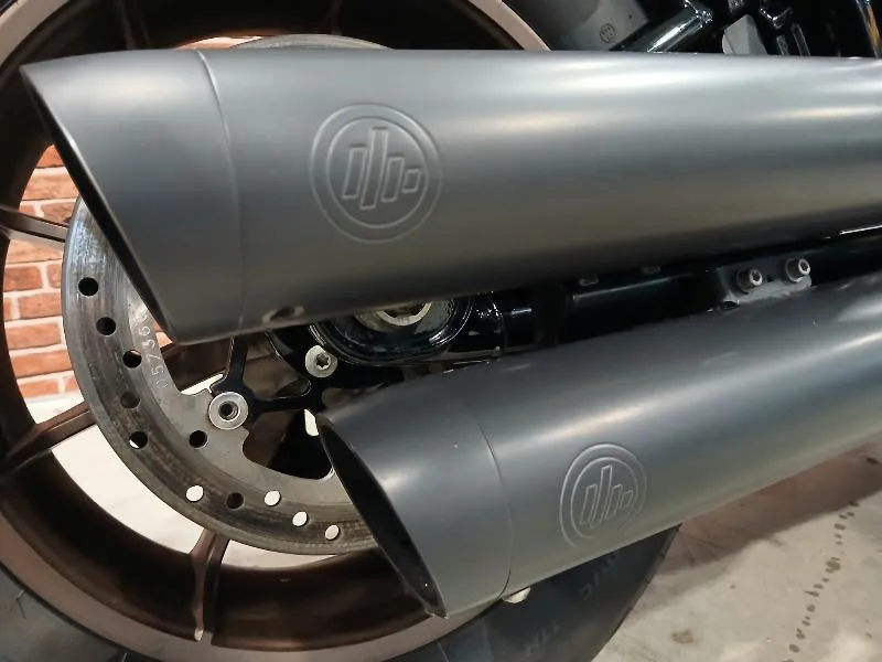 SOFTAIL LOW RIDER 1868 S
