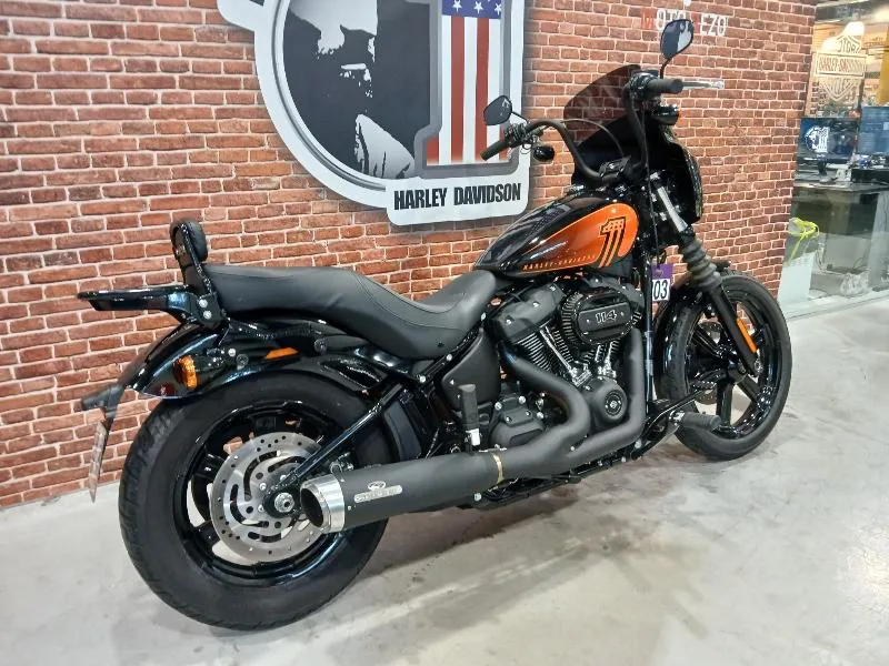 SOFTAIL STREET BOB 1868