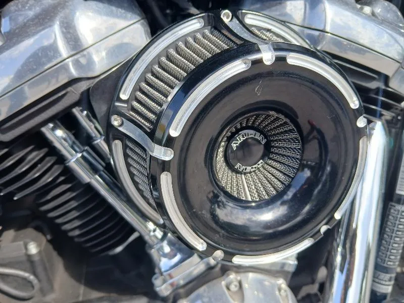 SOFTAIL SLIM 1745