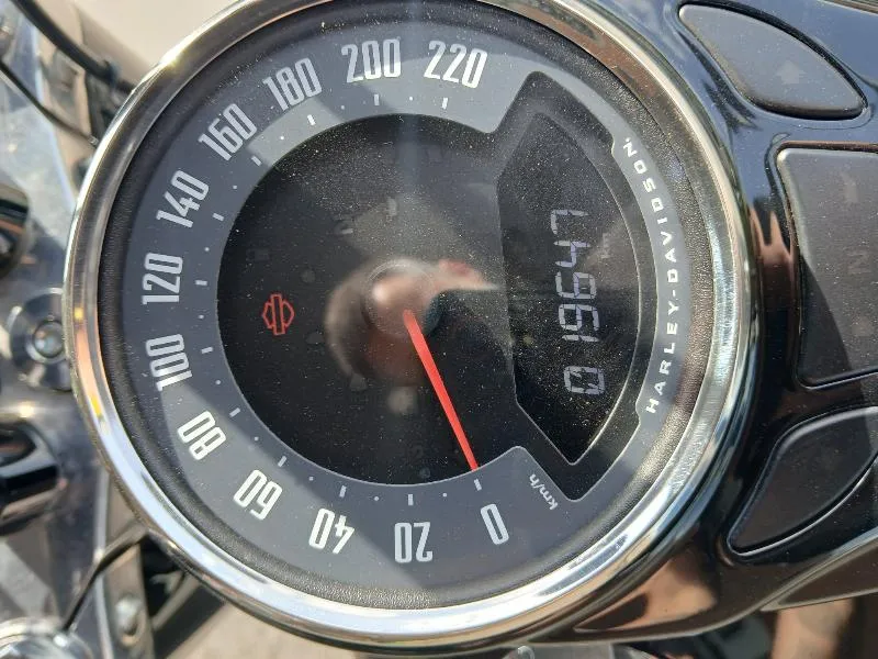 SOFTAIL SLIM 1745