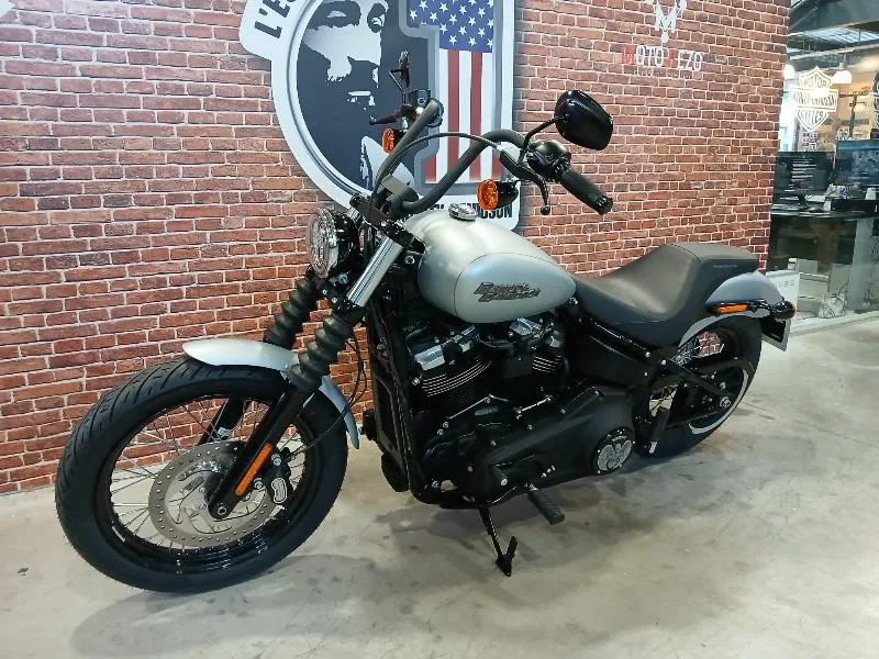 SOFTAIL STREET BOB 1745