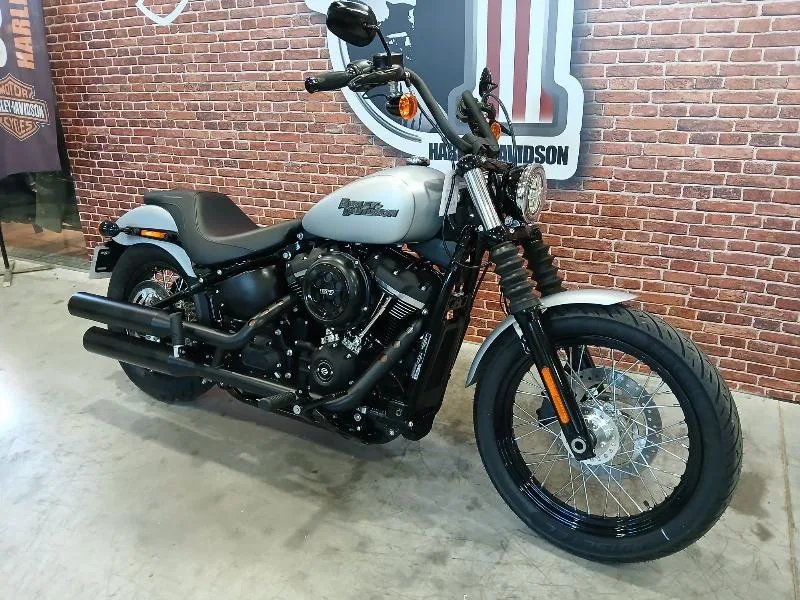 SOFTAIL STREET BOB 1745
