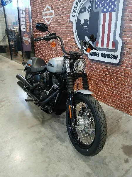 SOFTAIL STREET BOB 1745