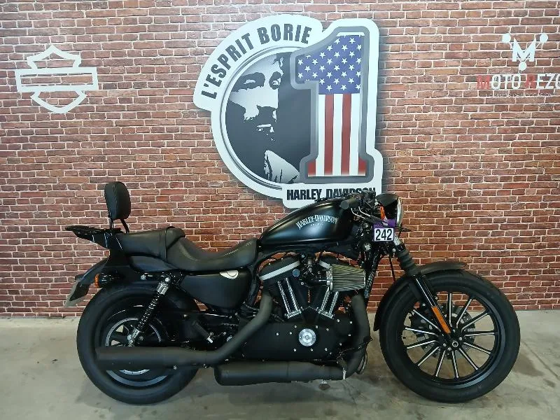 SPORTSTER IRON 883
