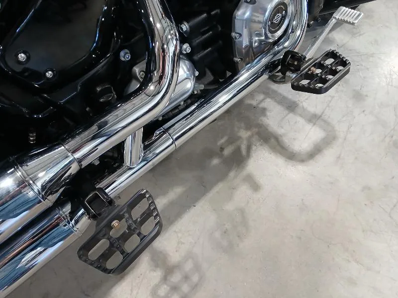 SOFTAIL STANDARD 1745