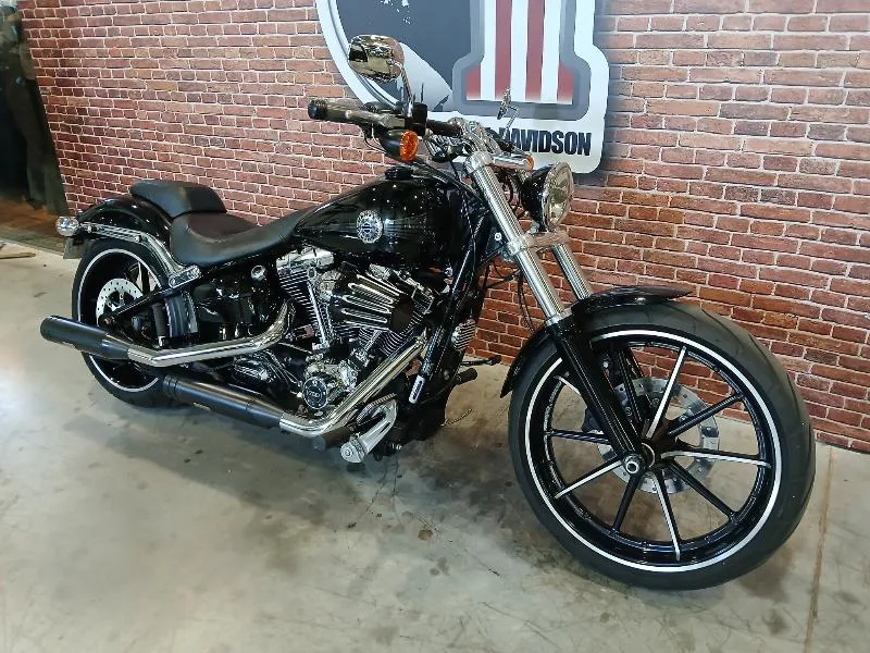 SOFTAIL BREAKOUT 1690