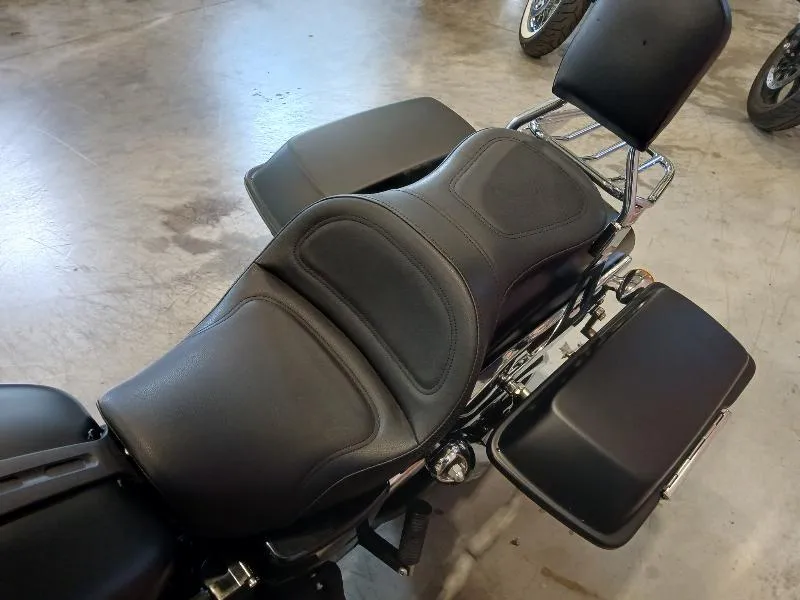 DYNA FAT BOB 1690