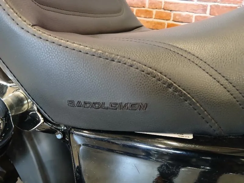 DYNA FAT BOB 1690