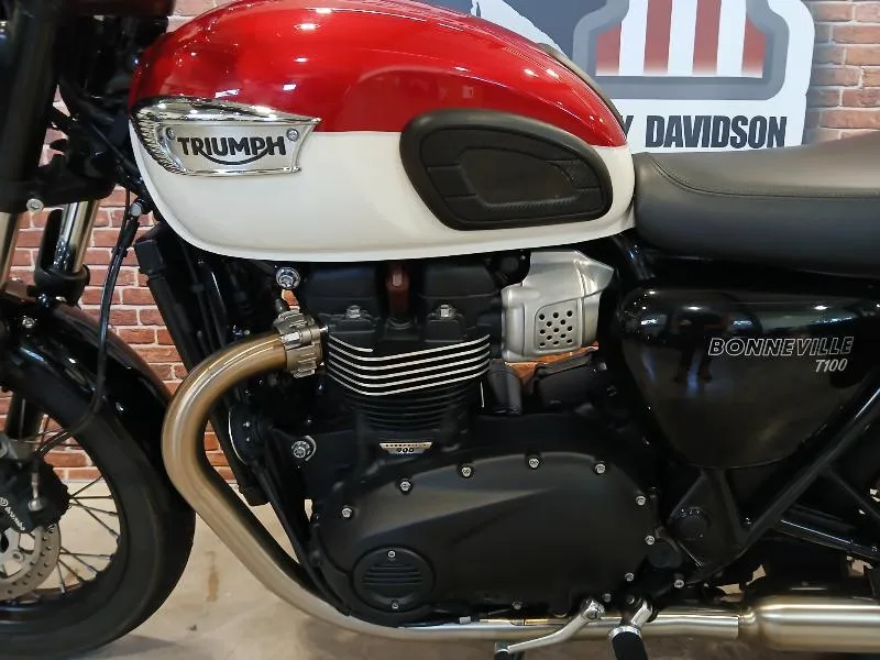 BONNEVILLE T100 900