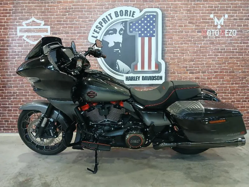 TOURING ROAD GLIDE 1977 CVO