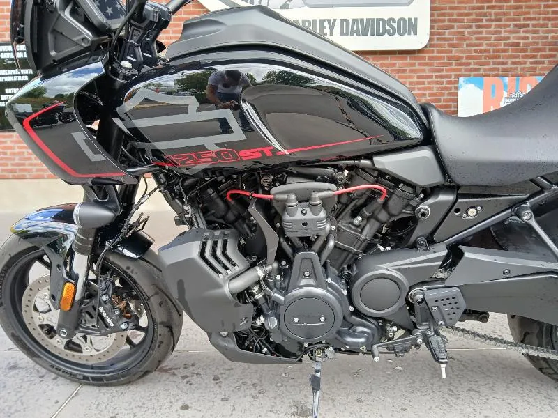 ADVENTURE PAN AMERICA 1250 ST