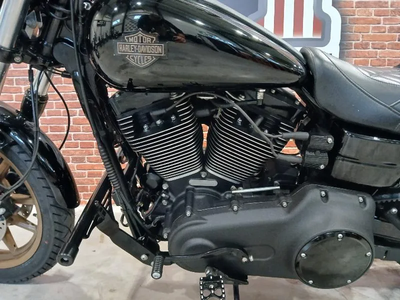 DYNA LOW RIDER 1800 S