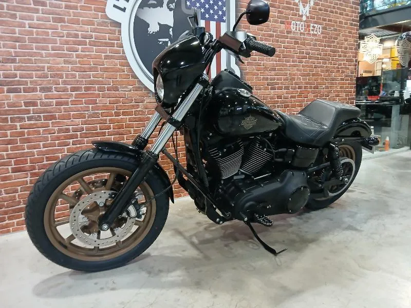 DYNA LOW RIDER 1800 S