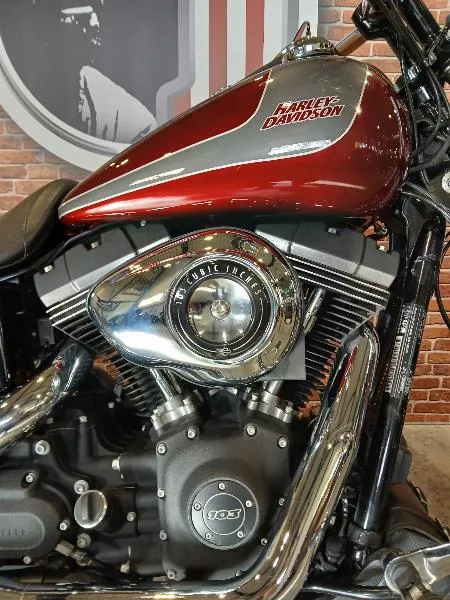 DYNA STREET BOB 1690