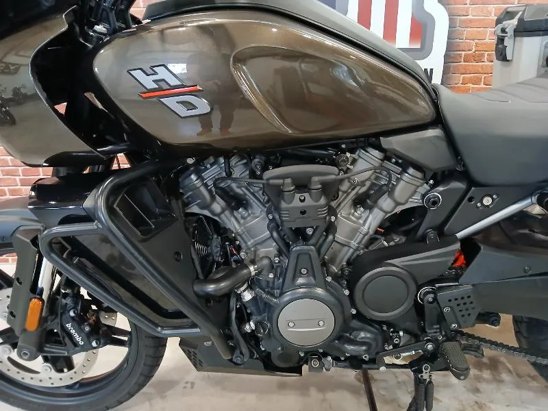 ADVENTURE PAN AMERICA 1250